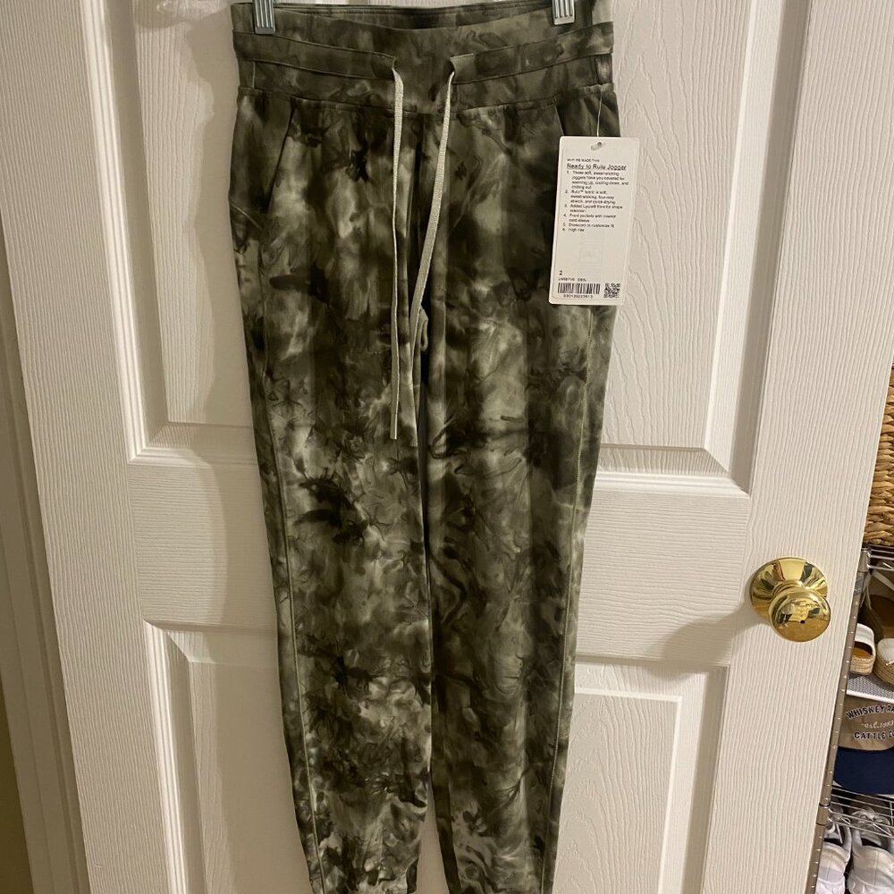 Lululemon Ready Rulu Joggers - Picture 7 of 8